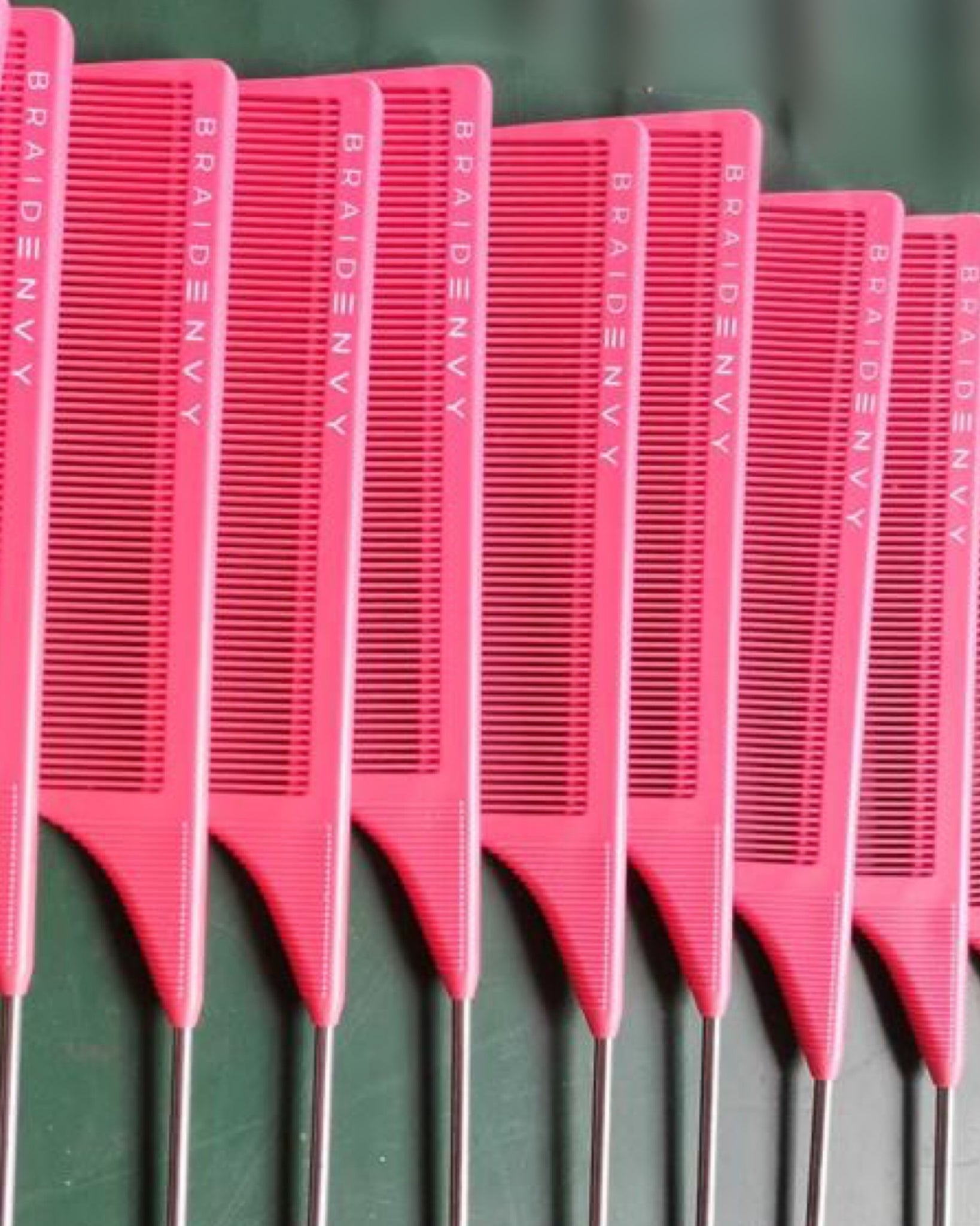 Flamingo Pink BraidEnvy Precision Comb